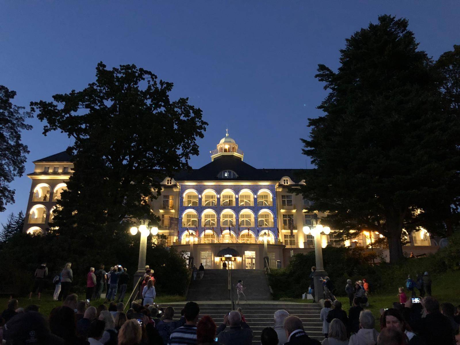 Slavnostní rozsvícení sanatoria Priessnitz