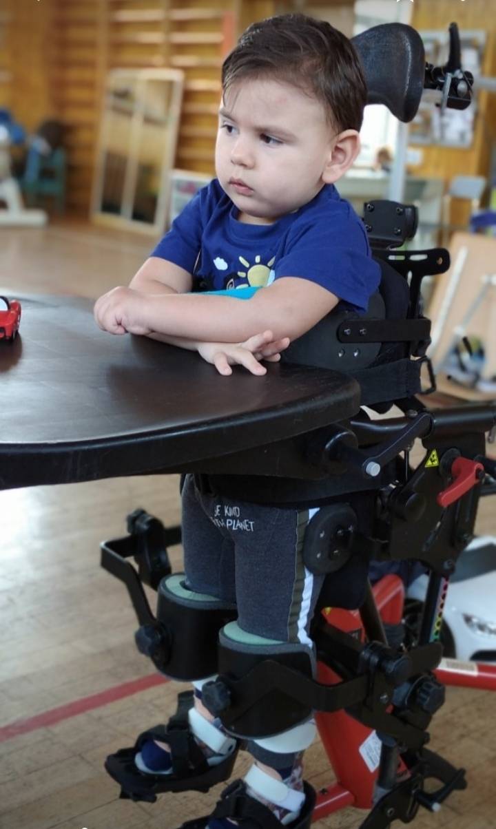 Pomáhejme, když můžeme - sbírka pro Míšu Vlčka