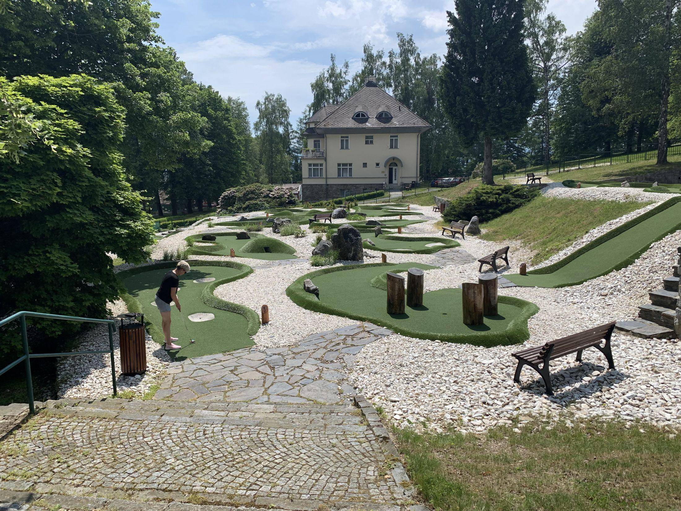 Adventure golf_6_23 Priessnitzovy lázně.JPG