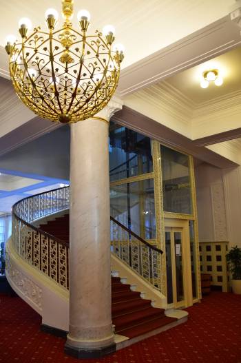 V HALE SANATORIA BYL OBNOVEN VÝTAH