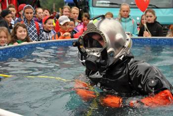 V LÁZNÍCH PROBĚHNE NEJVĚTŠÍ PŘEHLÍDKA ZÁCHRANNÝCH SLOŽEK REGIONU
