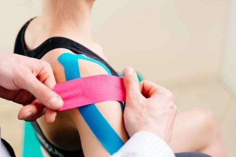 Kinesiotaping dle diagnostiky pohybového systému