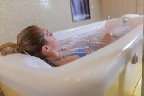 Koupel solno-jodobromová